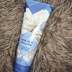 Bath and Body works One in a million lotion🌼